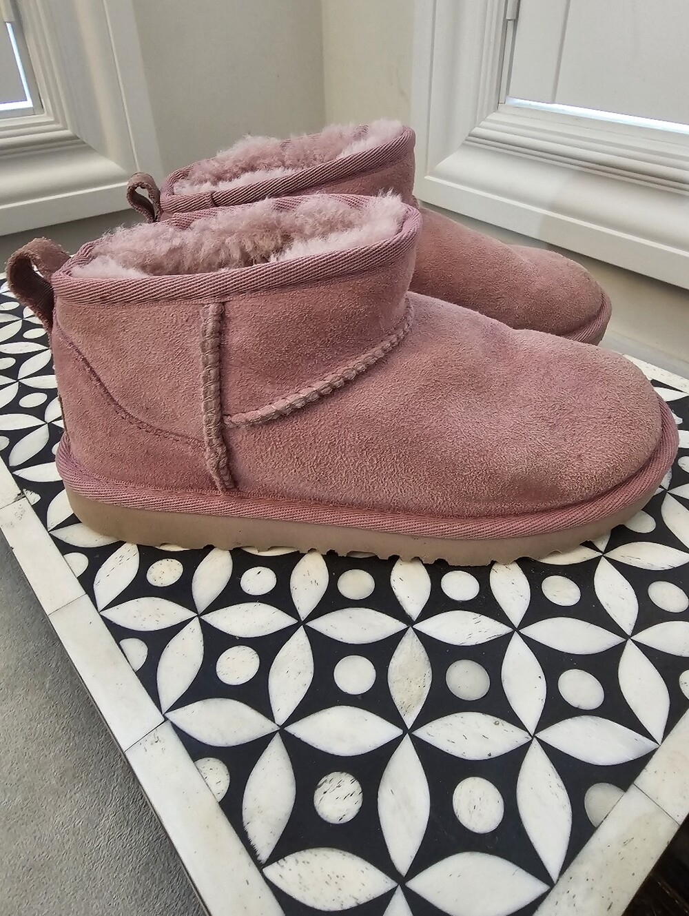 Kids UGG Pink Shearling-Lined Suede Boots